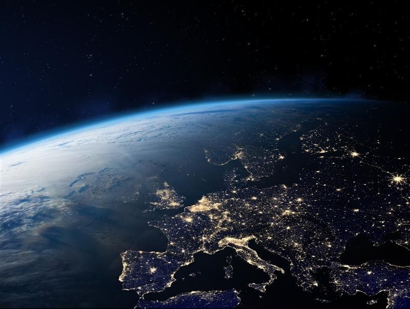Power outages continuing in Spain and Portugal April 28