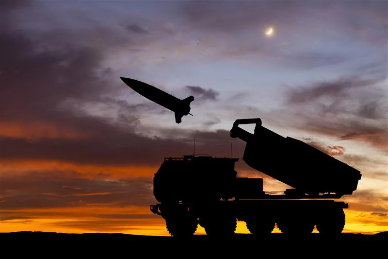 Missile Strikes between Ukraine and Russia Threaten Further Escalation Missile Strikes between Ukraine and Russia Threaten Further Escalation