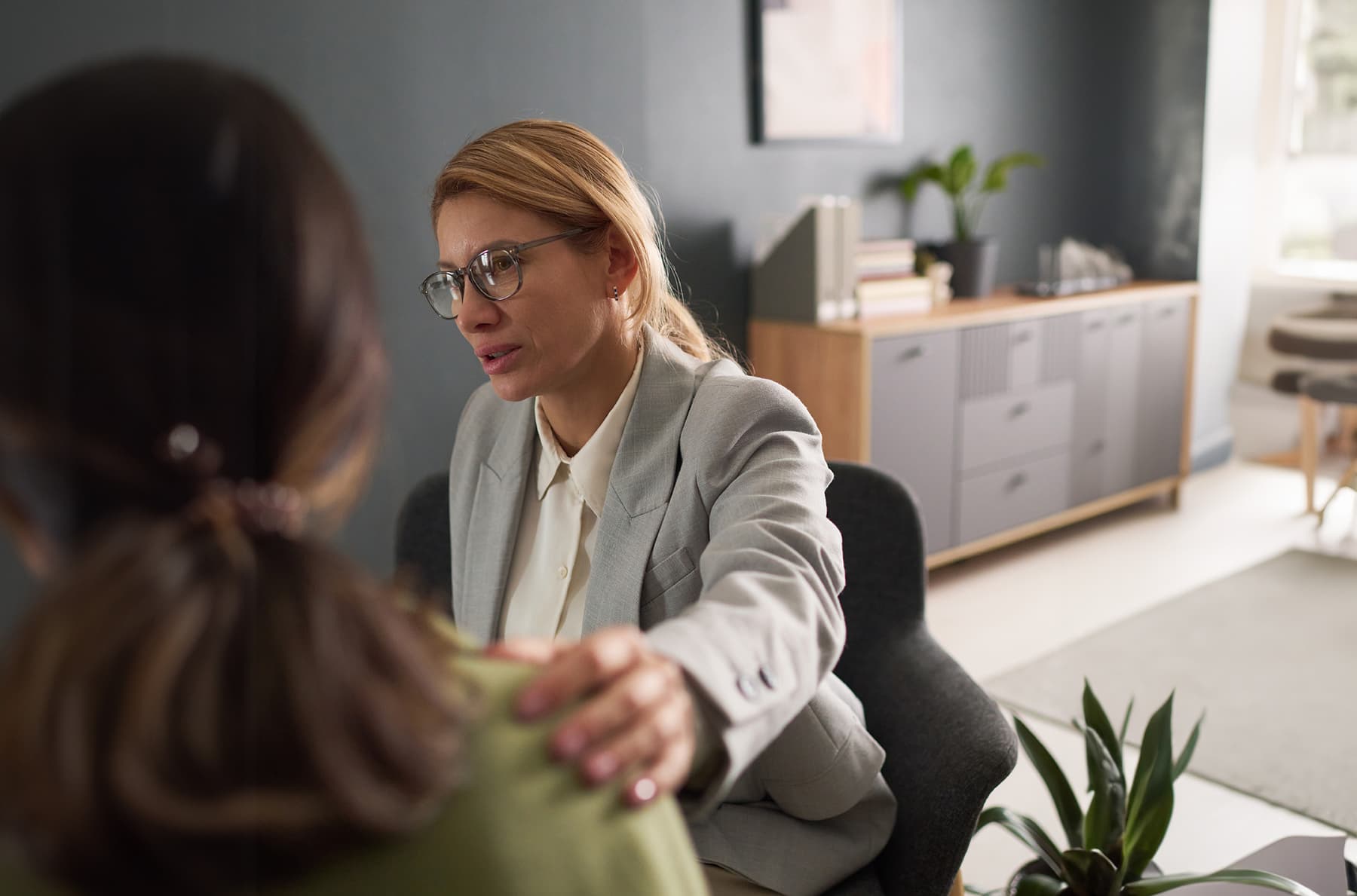 psychological professional comforting employee psychological professional comforting employee